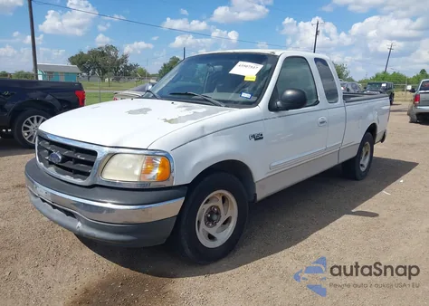 2000 Ford F-150 Lariat/Work Series/Xl/Xlt from USA, damaged, VIN 1FTRX17W2YNB72063